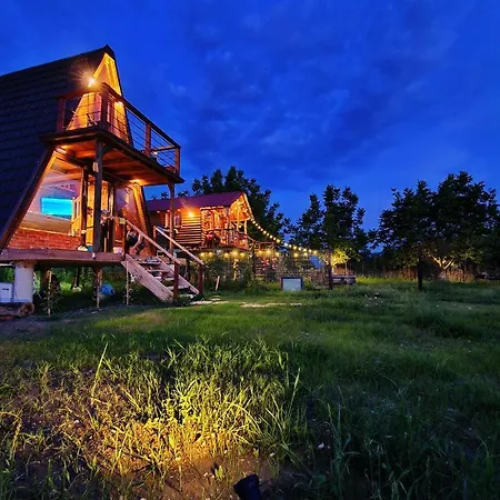 Life On The Farm Κάμπινγκ