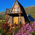Life On The Farm Camping Nepravishte