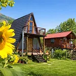 营地 Life On The Farm Nepravishte