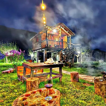 Life On The Farm Campsite *
