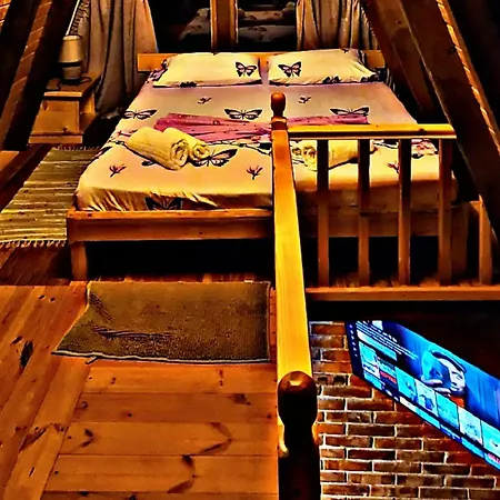 Life On The Farm Campsite *