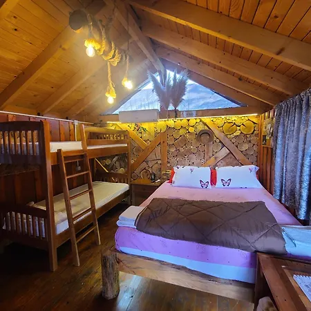 Camping Life On The Farm Nepravishte