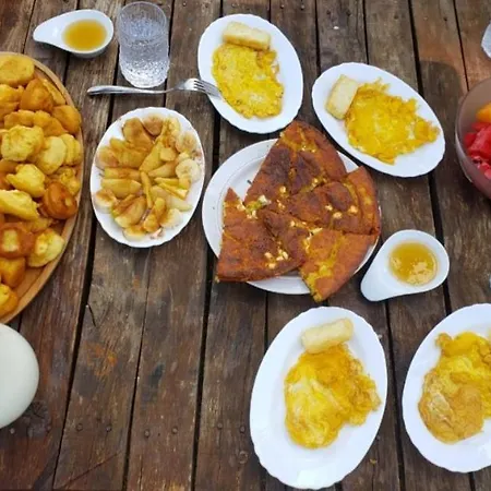 Life On The Farm مكان تخييم